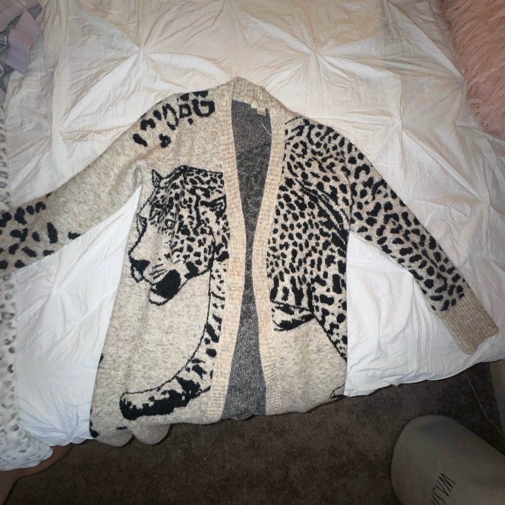 Anthropologie Moth Lucerne Leopard Cardigan